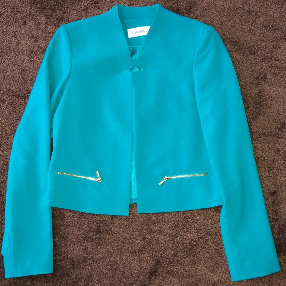 Gorgeous Calvin Klein Turquoise Blazer 2P